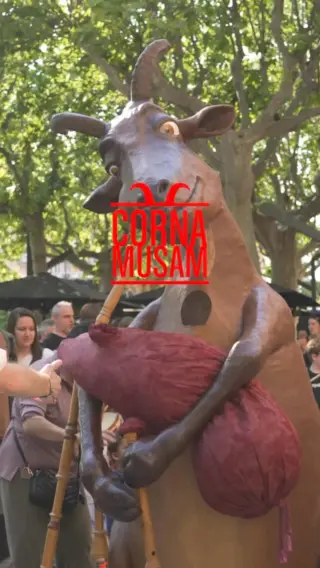 Instagram post from cornamusam. This post is in position 4.