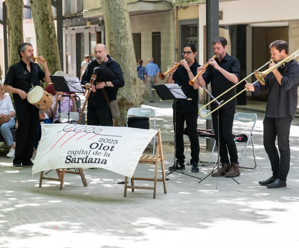 Instagram post from cornamusam. This post is in position 0.