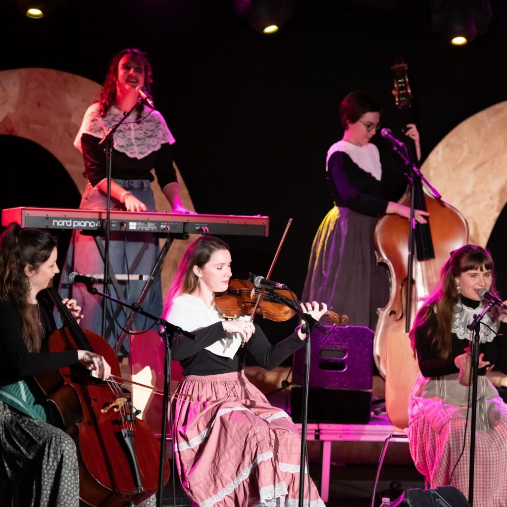 Instagram post from cornamusam. This post is in position 11.